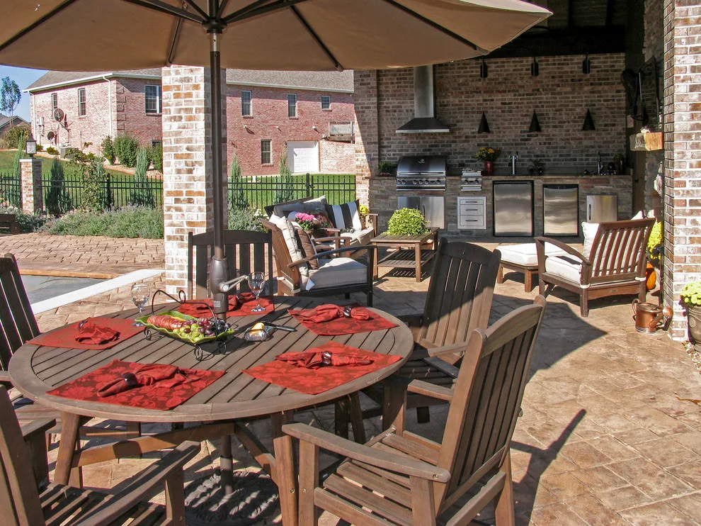 Outdoor Kitchen by the Pool by Semco Stone - Photo 9