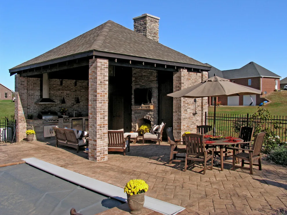 Outdoor Kitchen by the Pool by Semco Stone - Photo 3