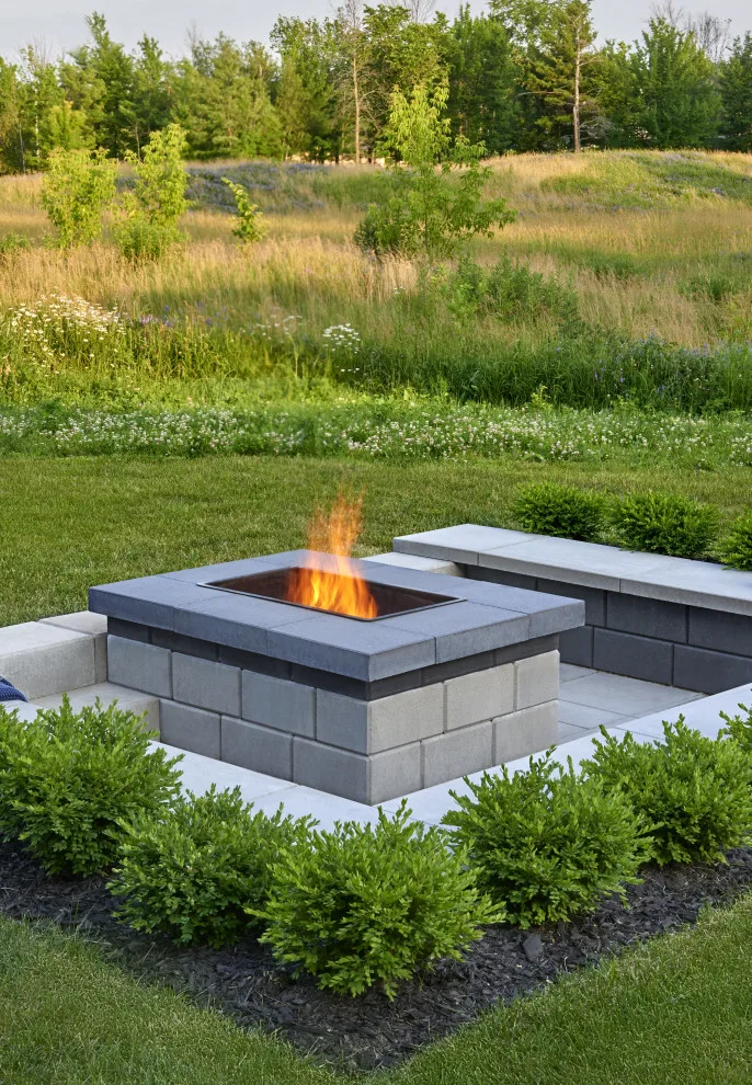 St-Jean-sur-Richelieu Poolside Haven by Techo-Bloc - Photo 2