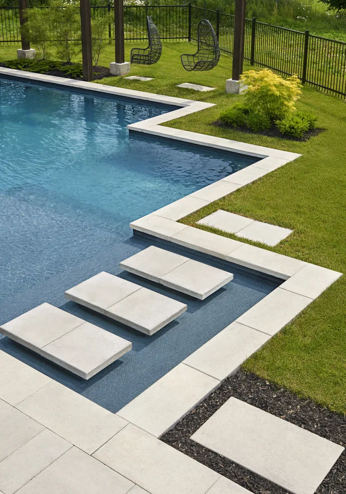 St-Jean-sur-Richelieu Poolside Haven by Techo-Bloc - Photo 11