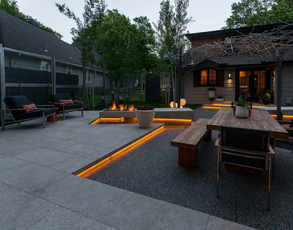 Prairie Village Retreat by Nature's Touch - Photo 8