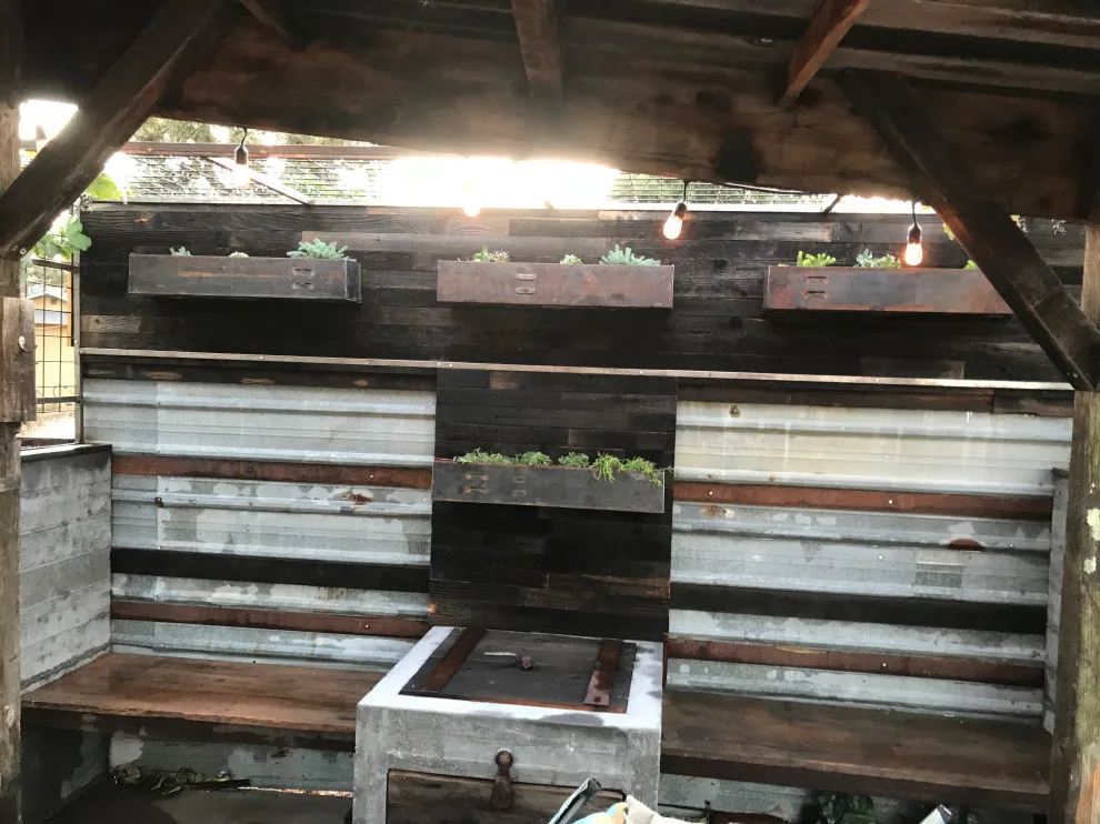 REPURPOSE WOOD, CONCRETE, AND STEEL by Slocrete - Photo 14