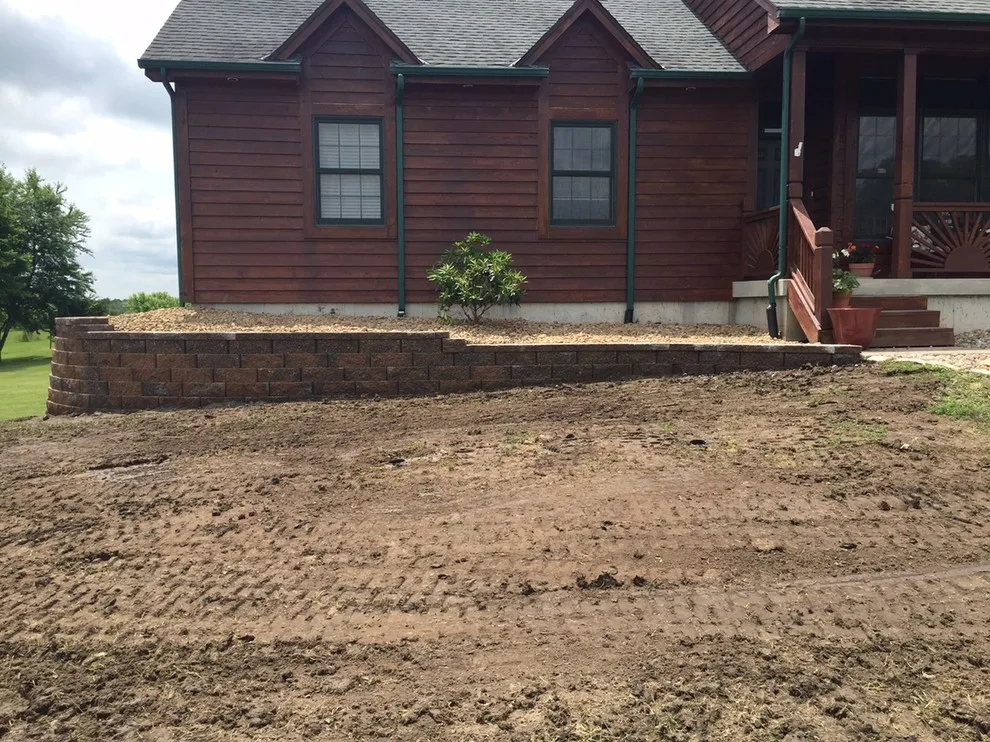 Garden wall and pathway by Kohler Lawn & Outdoor Inc - Photo 3