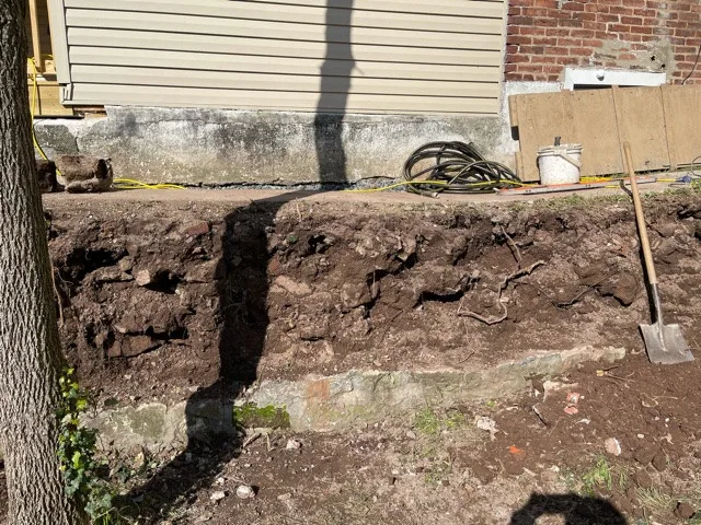 Retaining Wall Demonstration by Hardscape Artists LLC - Photo 4