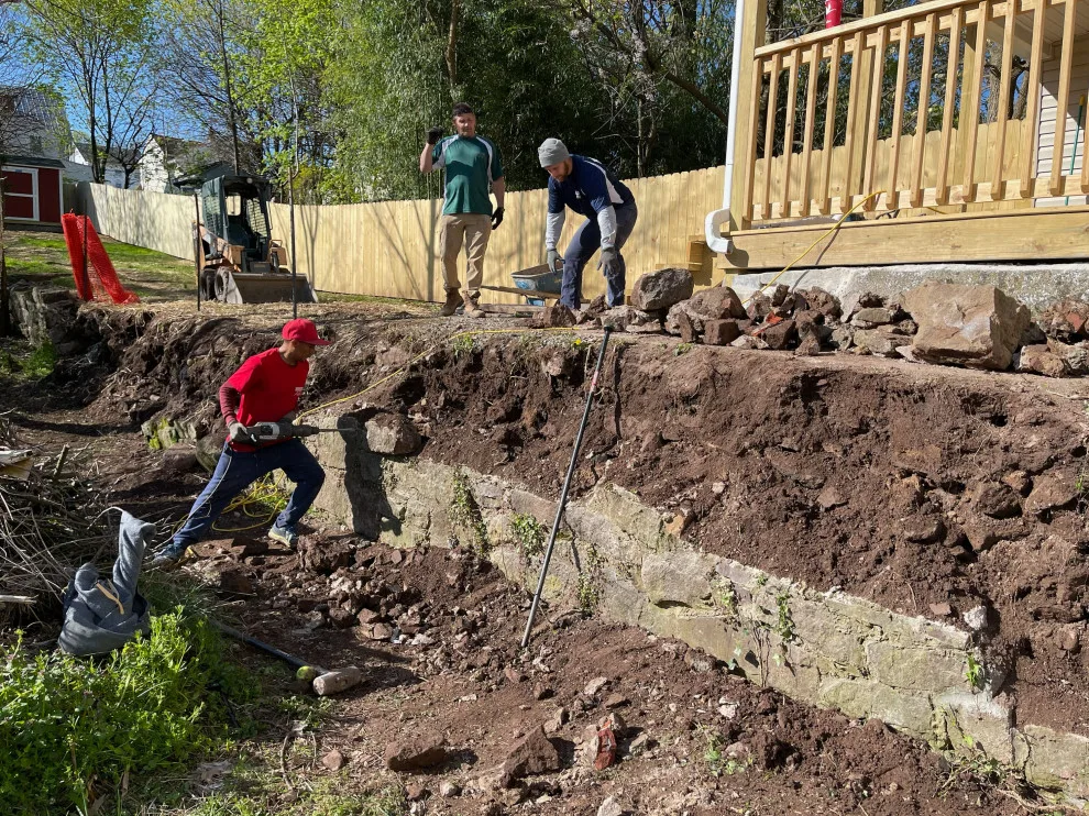 Retaining Wall Demonstration by Hardscape Artists LLC - Photo 2
