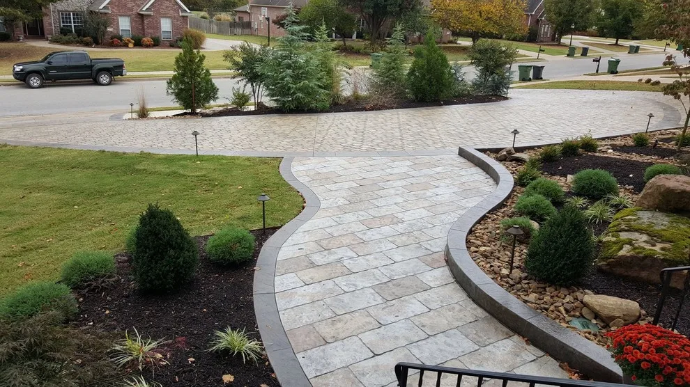 Cobble Drive in Action by Ozark Pattern Concrete - Photo 2