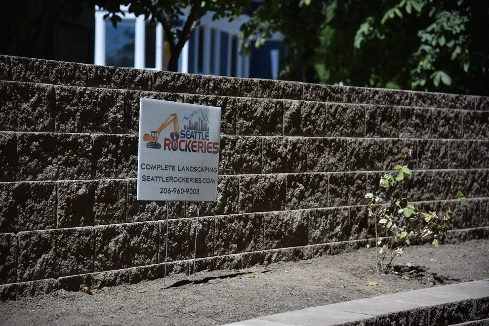 Seattle Stone Paver Retaining Walls by Seattle Rockeries - Photo 3