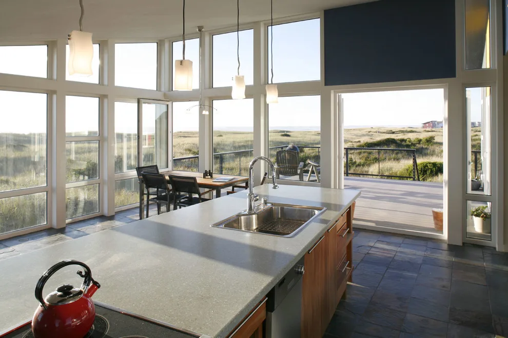 Seaside Escape by AS-Built Studio - Photo 2