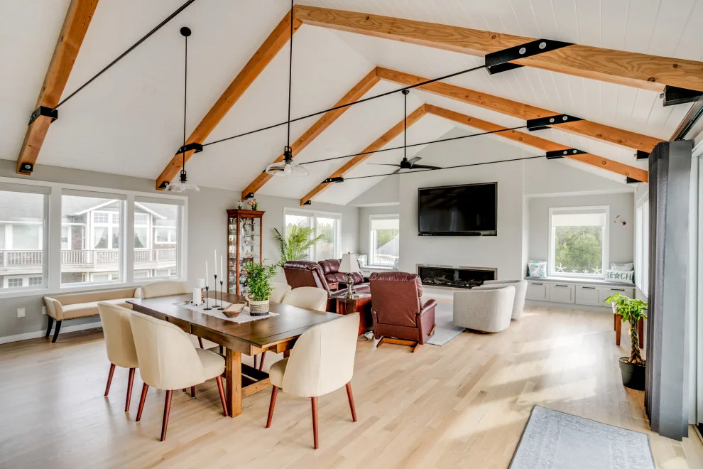 Luethe Lane Coastal Retreat by EFA Inc. - Photo 4