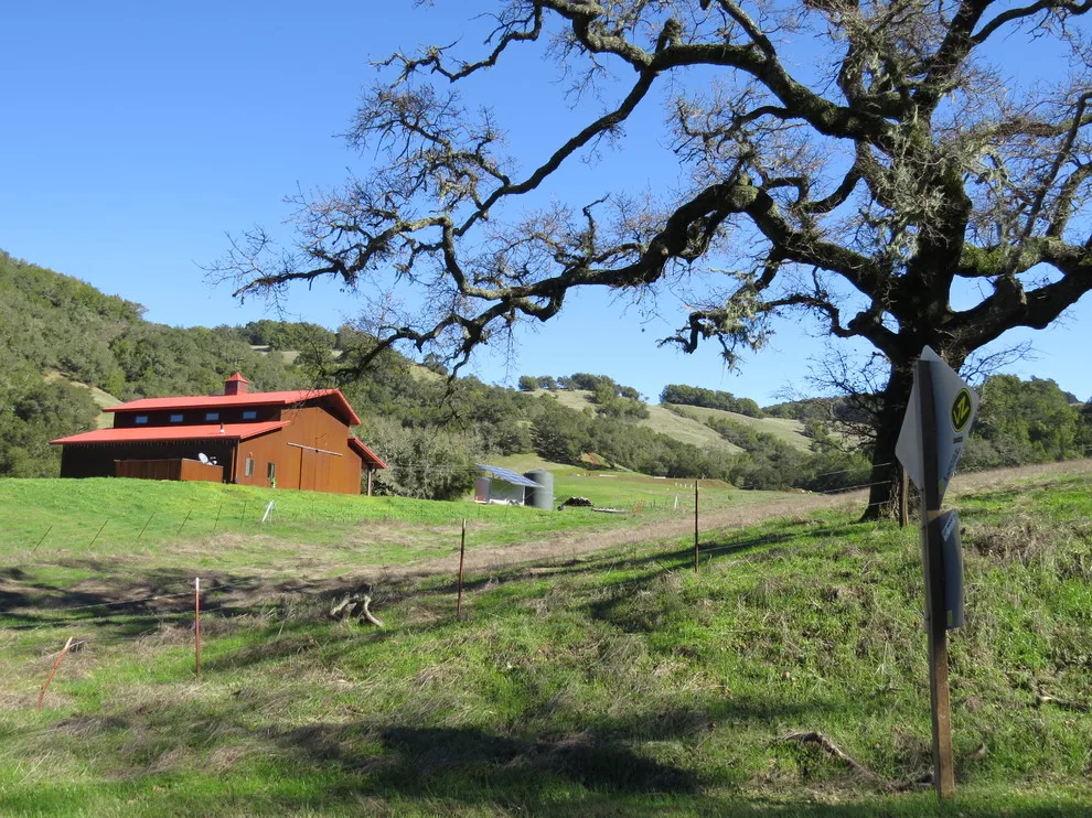 Cayucos/Templeton, CA Old Creek Road Barn by Jade Architecture - Photo 2