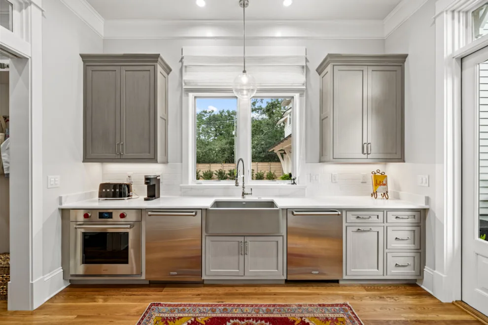 Ancient Oak Island by Bob Chatham Custom Home Design - Photo 2