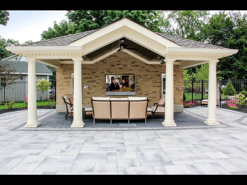Timeless Allure by Helman Sechrist Stoelting Architecture - Photo 4