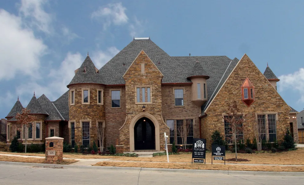 Facade Designs - Various Styles by Distinctive Dwellings - Thayne Hillrichs - Photo 95