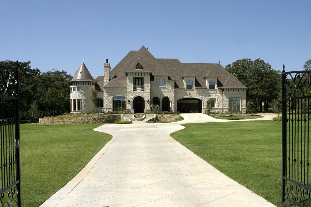 Facade Designs - Various Styles by Distinctive Dwellings - Thayne Hillrichs - Photo 90