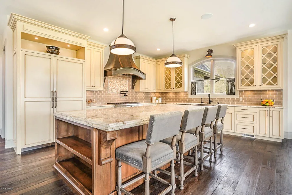 Traditional European Heritage by 42 North | DESIGN…at Your Doorstep - Photo 19