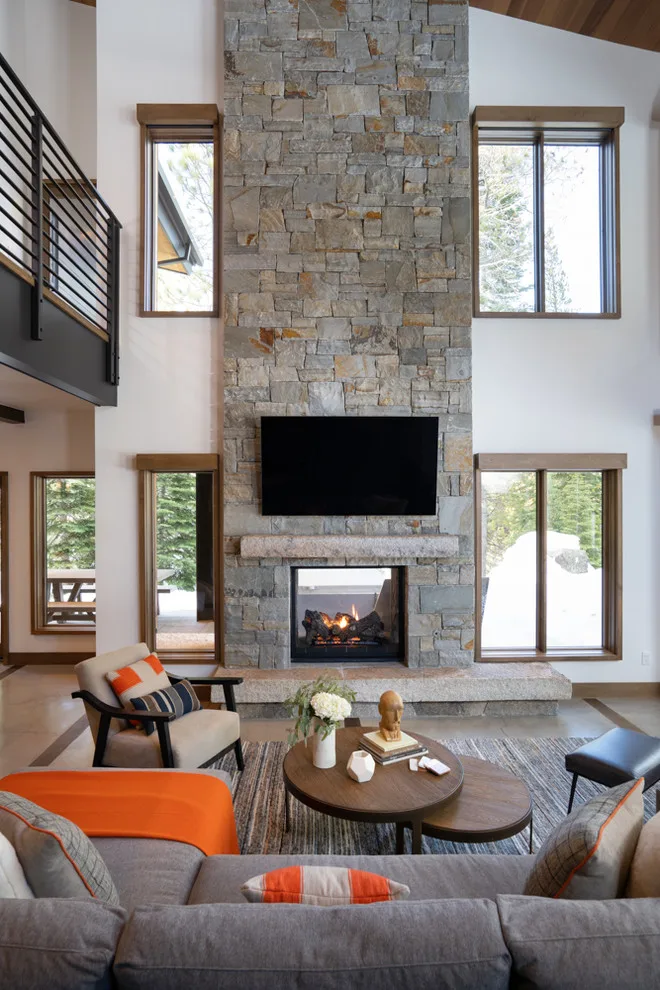 Palisades Tahoe Contemporary Cabin by Todd Gordon Mather Architect - Photo 4