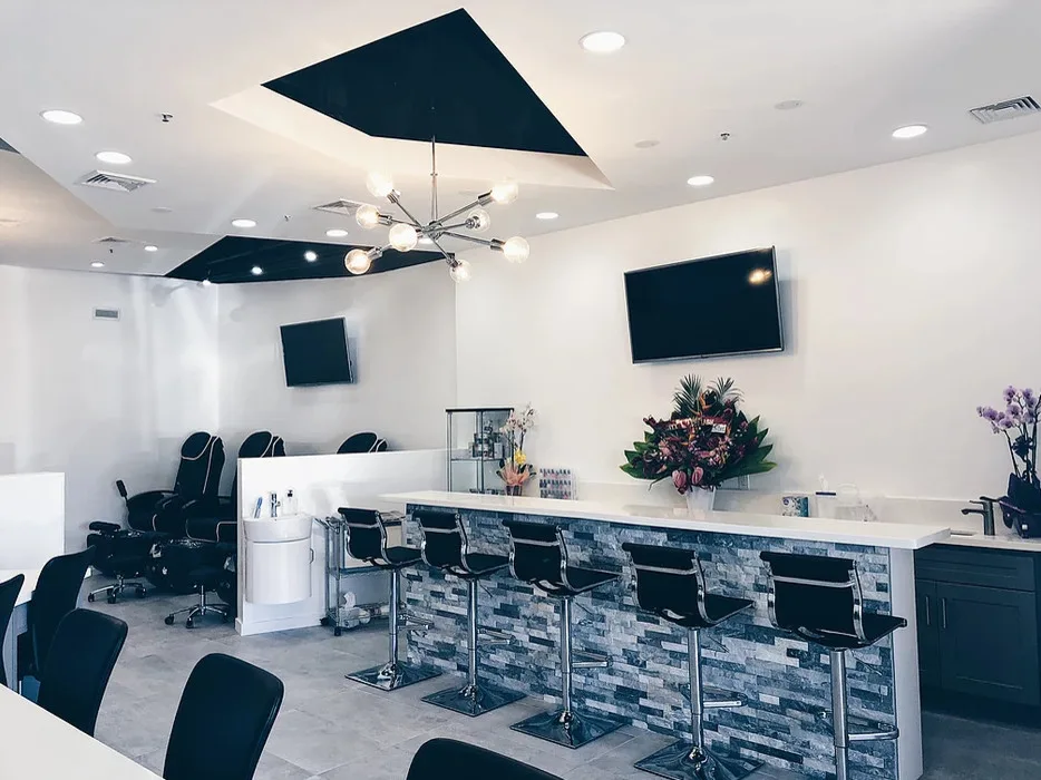 Onyx Beauty Bar by Prowork Pacific Inc. - Photo 2
