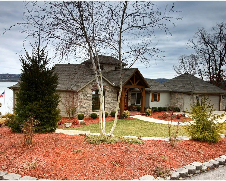 Classic Exterior Design with Lake Perspective by Heritage Architecture - Photo 2