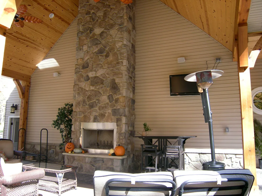 Pondside Rustic Retreat by Joseph Myers, Architect, Inc. - Photo 15