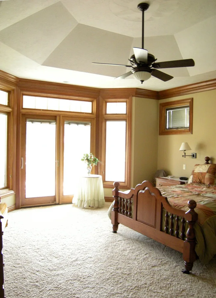 Transitional Residence with Classic Elements by Joseph Myers, Architect, Inc. - Photo 6