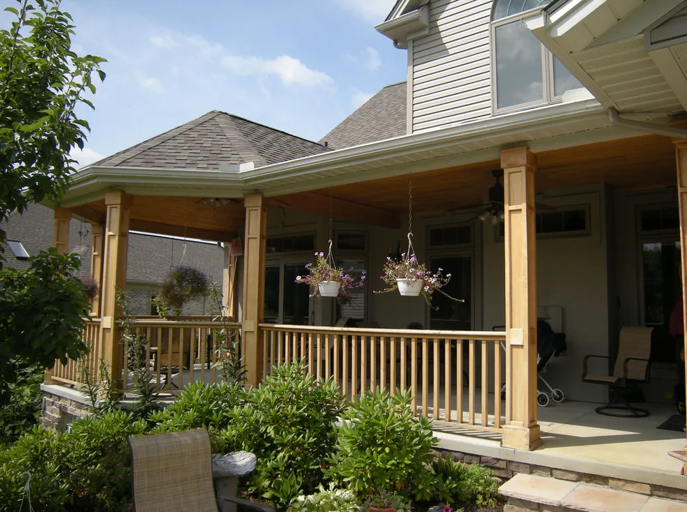 Transitional Residence with Classic Elements by Joseph Myers, Architect, Inc. - Photo 3