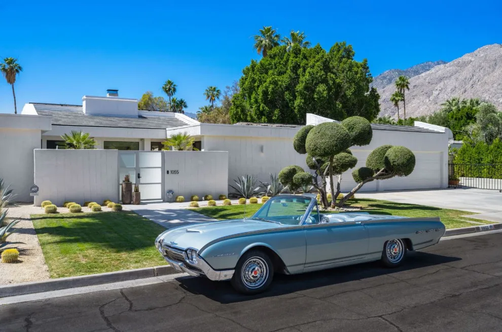 Palm Springs Revamp by Mark E. Nelson, Architect - Photo 5