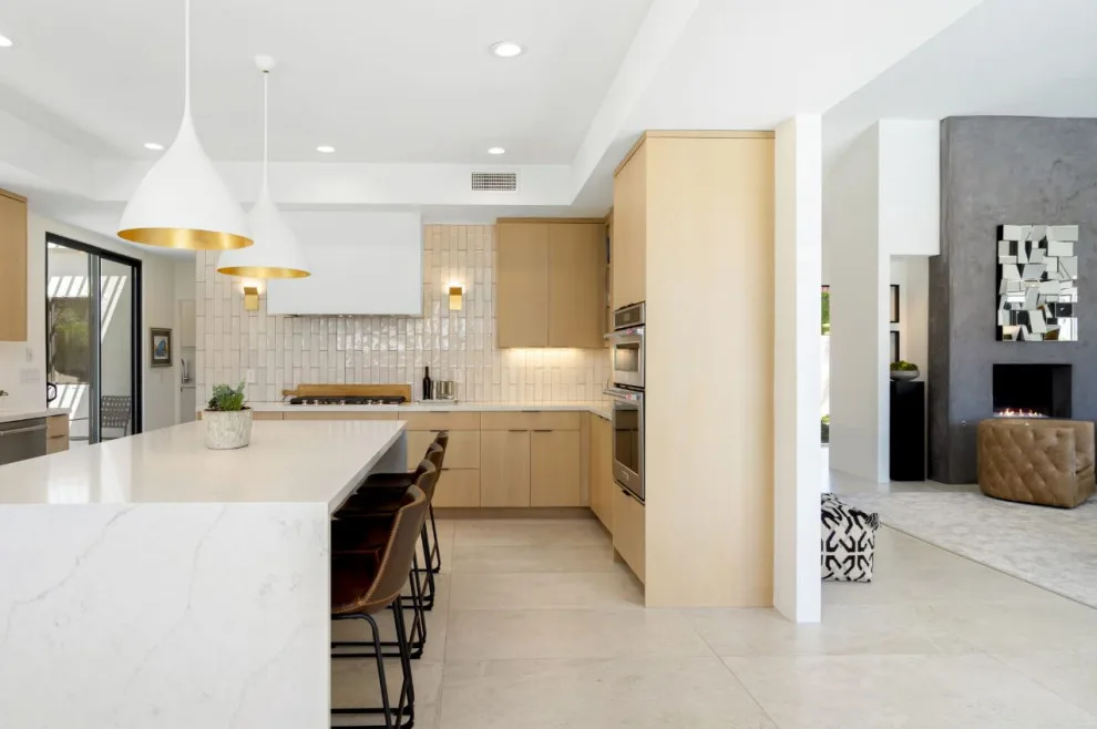 Palm Springs Revamp by Mark E. Nelson, Architect - Photo 4