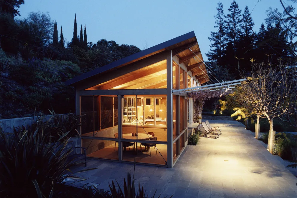 Palo Alto Swimming Pool House by Actual Architecture Company - Photo 2
