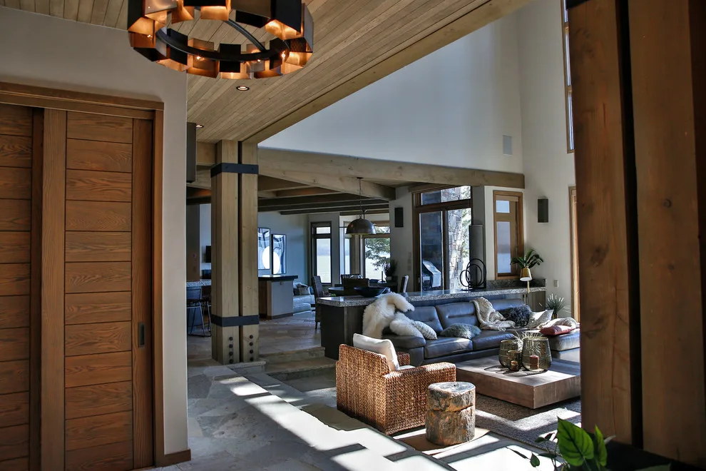 Payette Lake Contemporary Mountain Retreat by J Truex Architecture - Photo 10