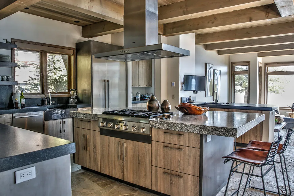 Payette Lake Contemporary Mountain Retreat by J Truex Architecture - Photo 14