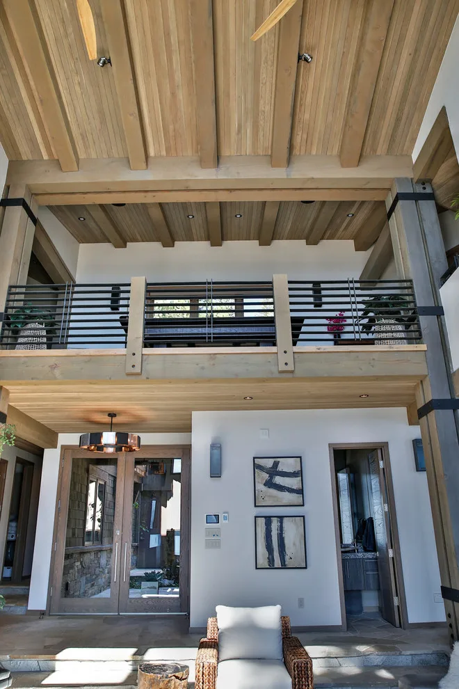 Payette Lake Contemporary Mountain Retreat by J Truex Architecture - Photo 11