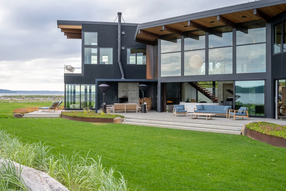 Camano Island WA Pebble Beach Home by Dan Nelson, Designs Northwest Architects - Photo 4