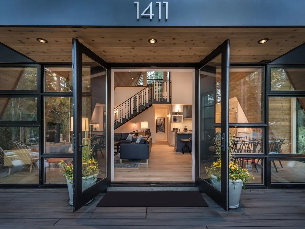 Phoenix Ascending by Todd Gordon Mather Architect - Photo 7