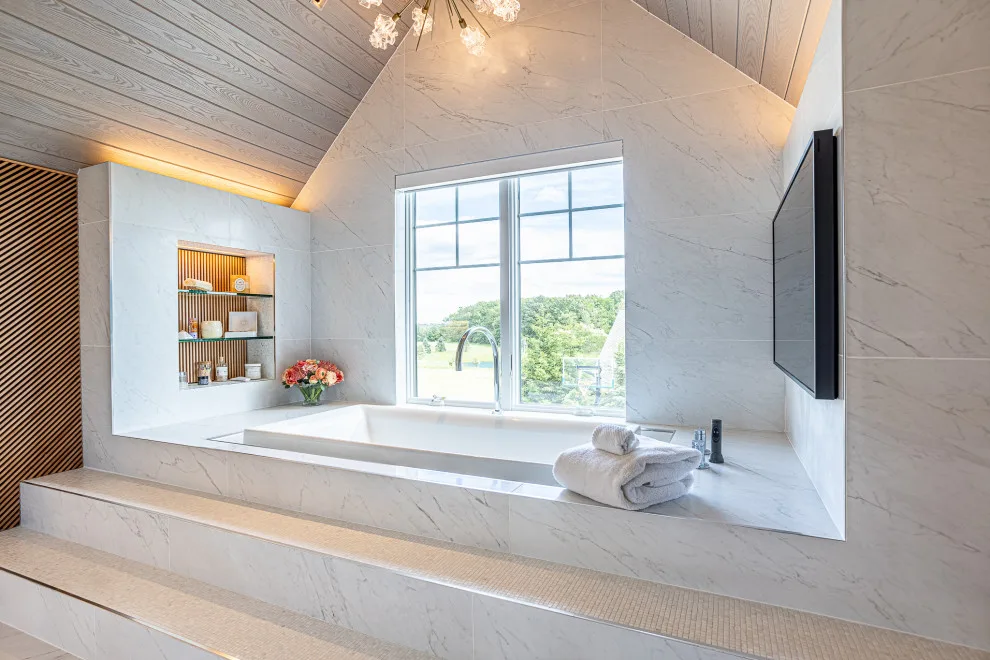 Contemporary Mequon Revamp by Distinctive Design Studio - Photo 13