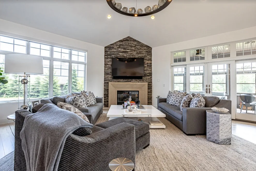 Contemporary Mequon Revamp by Distinctive Design Studio - Photo 20