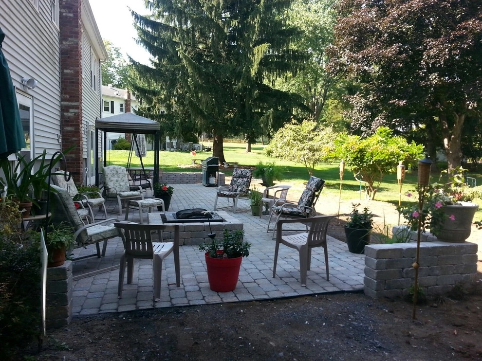 Patio by Trevor's Landscaping - Photo 4