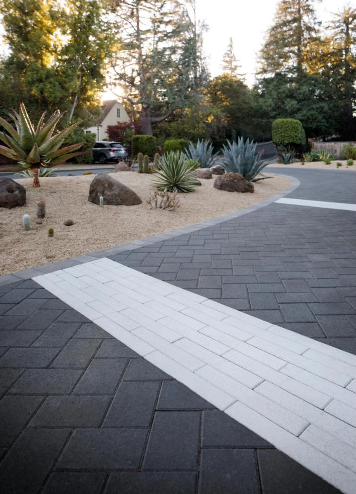 Belgard Pavers & Hardscapes by Trevor's Landscaping - Photo 16