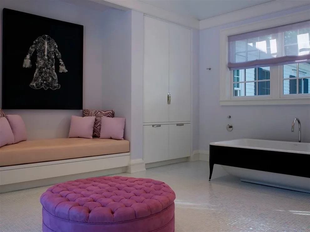 Modernized Colonial Farmhouse Renovation by Alisberg Parker - Photo 16