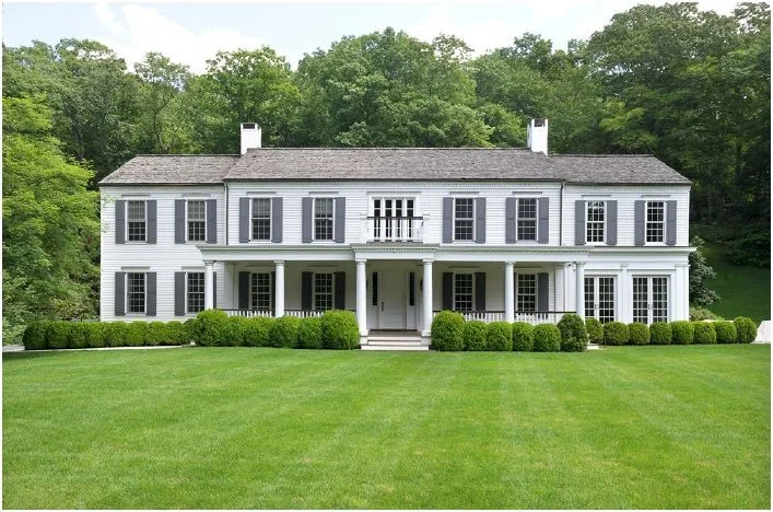 Modernized Colonial Farmhouse Renovation by Alisberg Parker - Photo 9