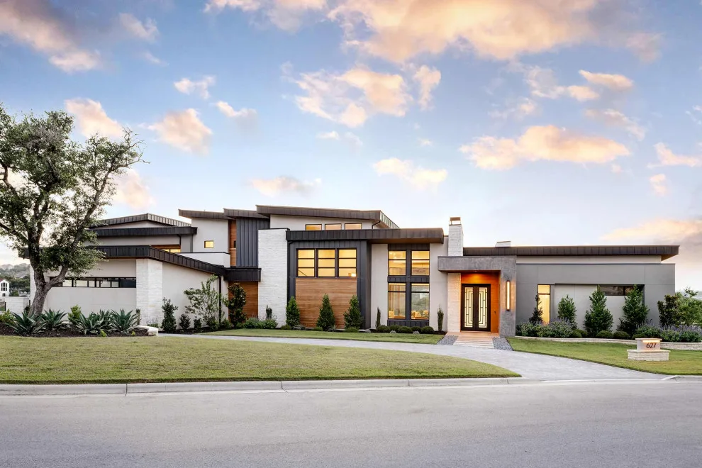 Modern Point Venture by Vanguard Studio Inc. - Photo 22