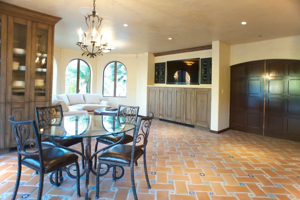 Mediterranean Villa by Lauri Matisse Architect - Photo 19