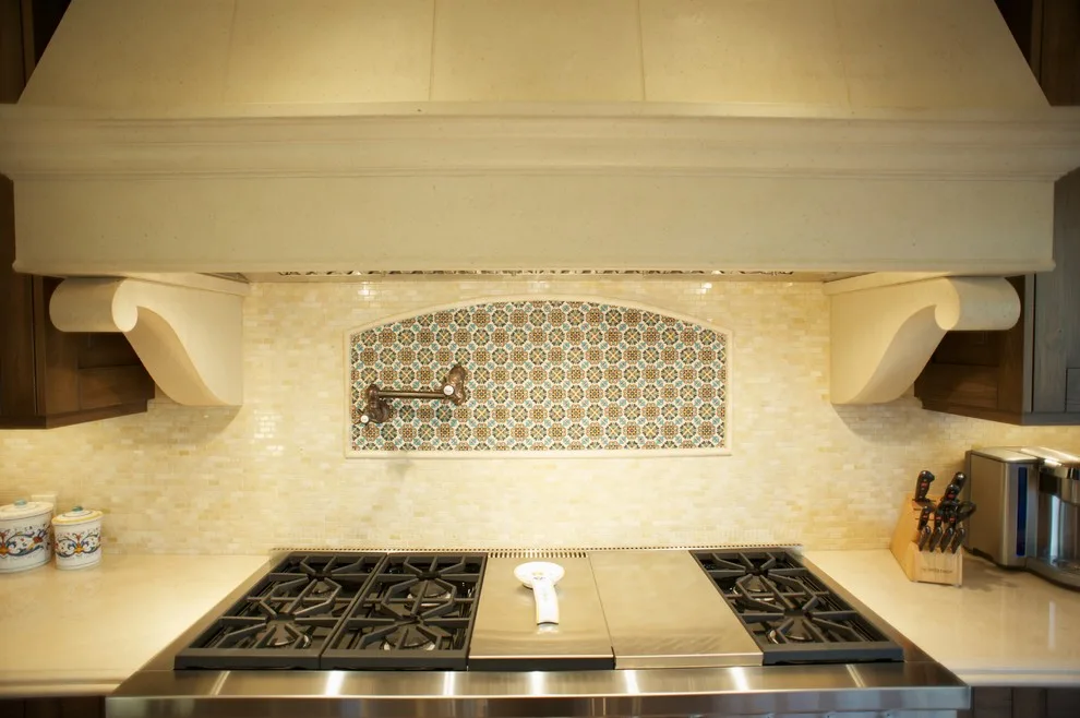 Mediterranean Villa by Lauri Matisse Architect - Photo 20
