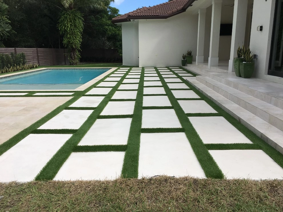 Tropical Turf - Photo 5