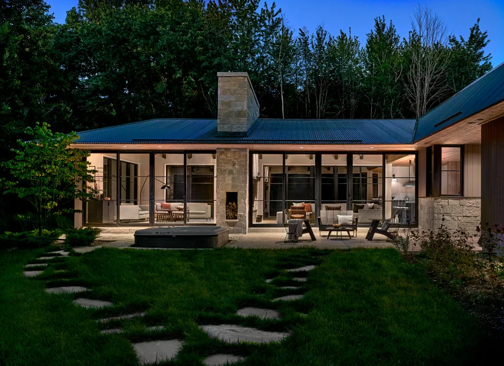 Prairie Path Escape by Searl Lamaster Howe Architects - Photo 2