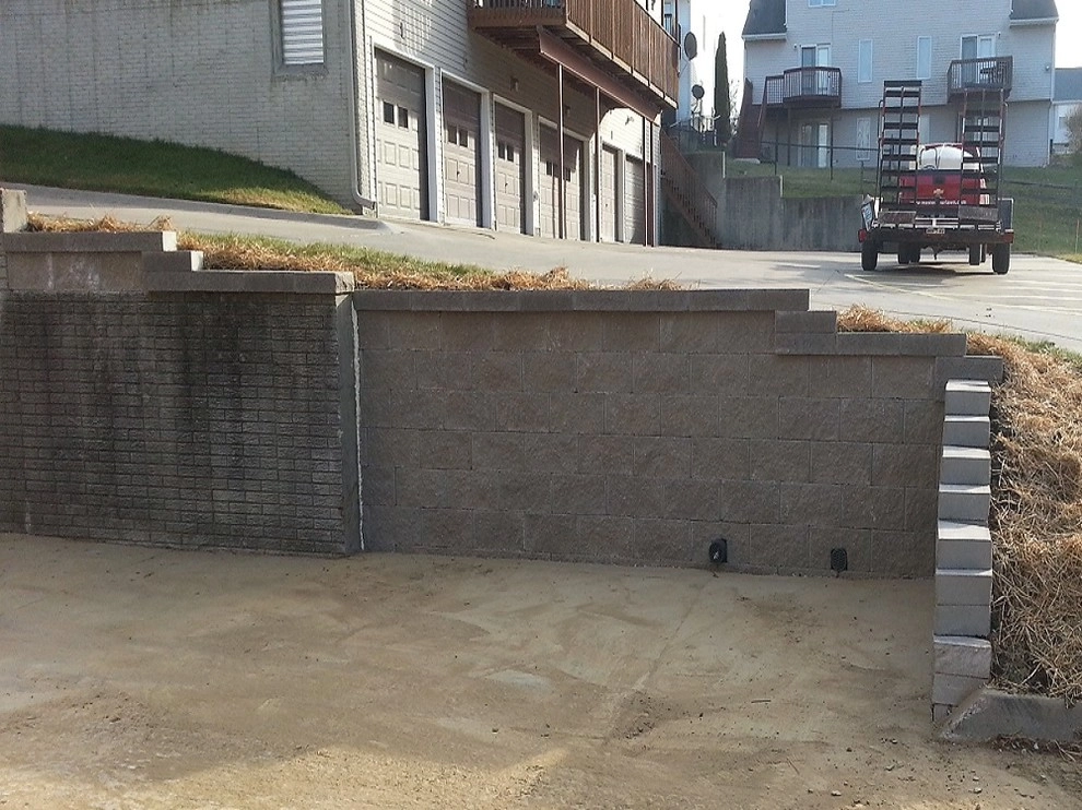 Walls and Walkways by Turf Masters Lawn & Landscape LLC - Photo 4