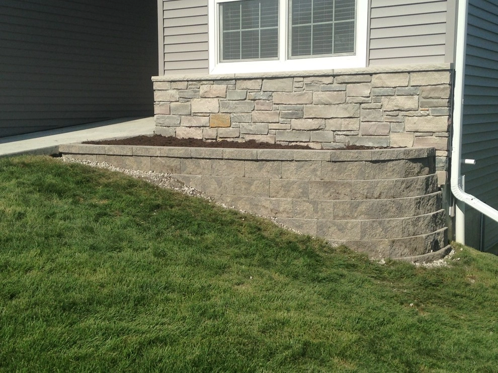 Walls and Walkways by Turf Masters Lawn & Landscape LLC - Photo 9