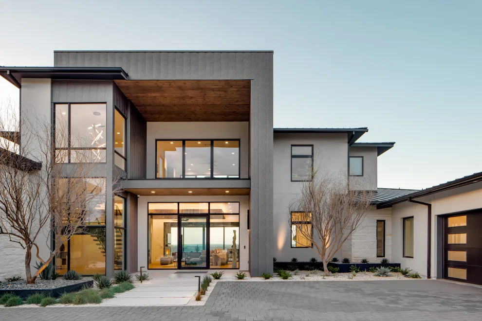 Primo Fiore Contemporary by Vanguard Studio Inc. - Photo 16