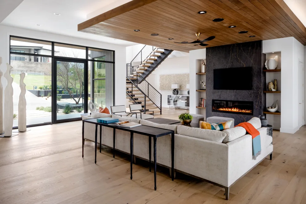 Primo Fiore Contemporary by Vanguard Studio Inc. - Photo 8