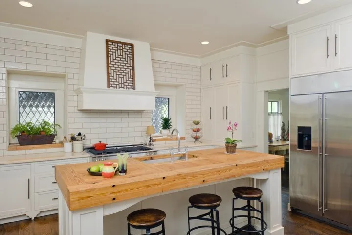 Confidential Residence - Vestavia, AL by Christopher Architecture & Interiors - Photo 4