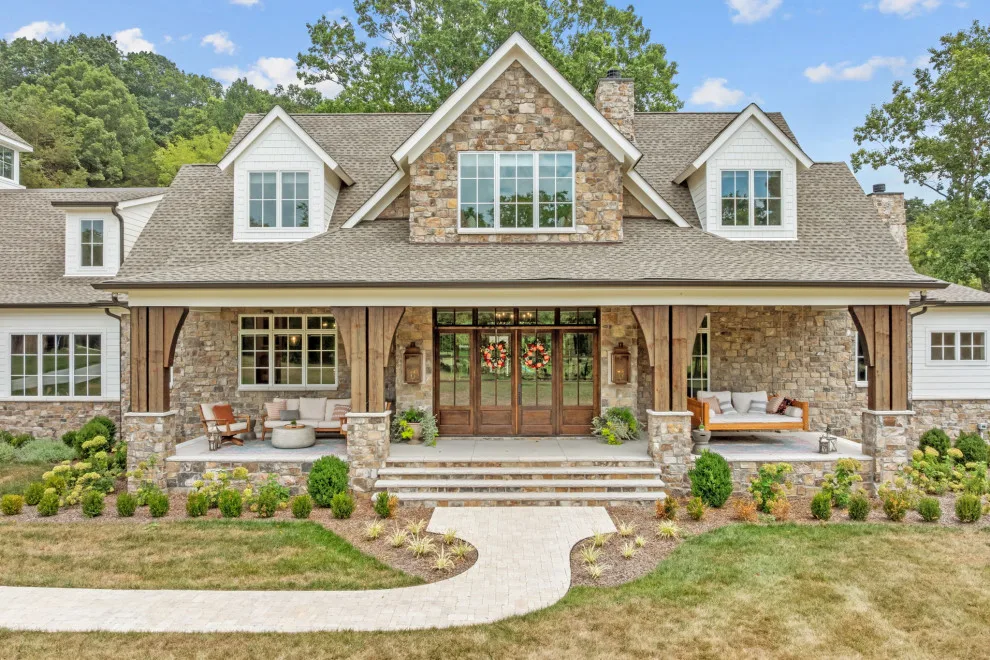 Nashville, TN Private Home by Shawn Fisher Design - Photo 2
